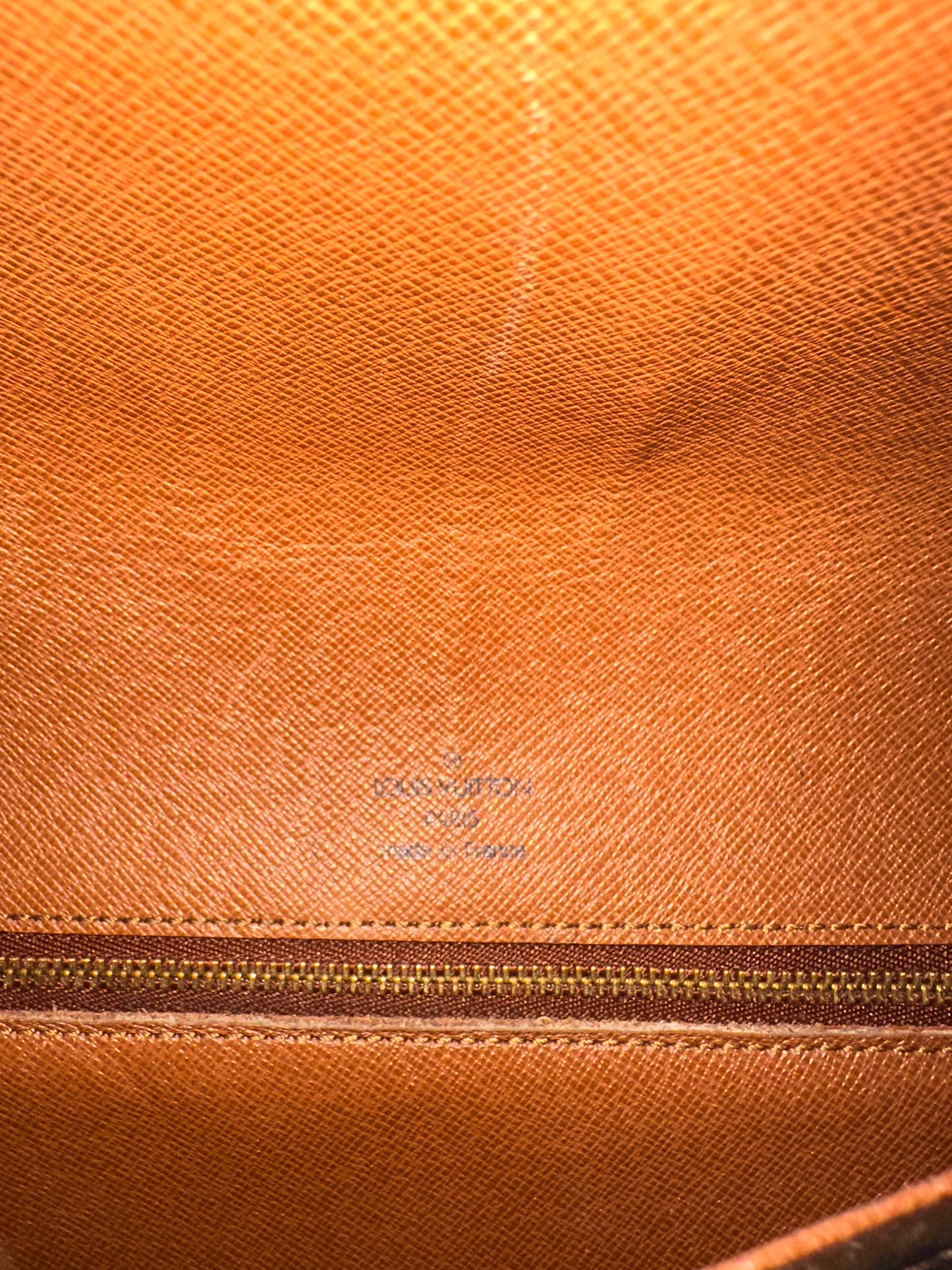 JT014 Preowned Louis Vuitton Monogram Cartouchière GM Crossbody