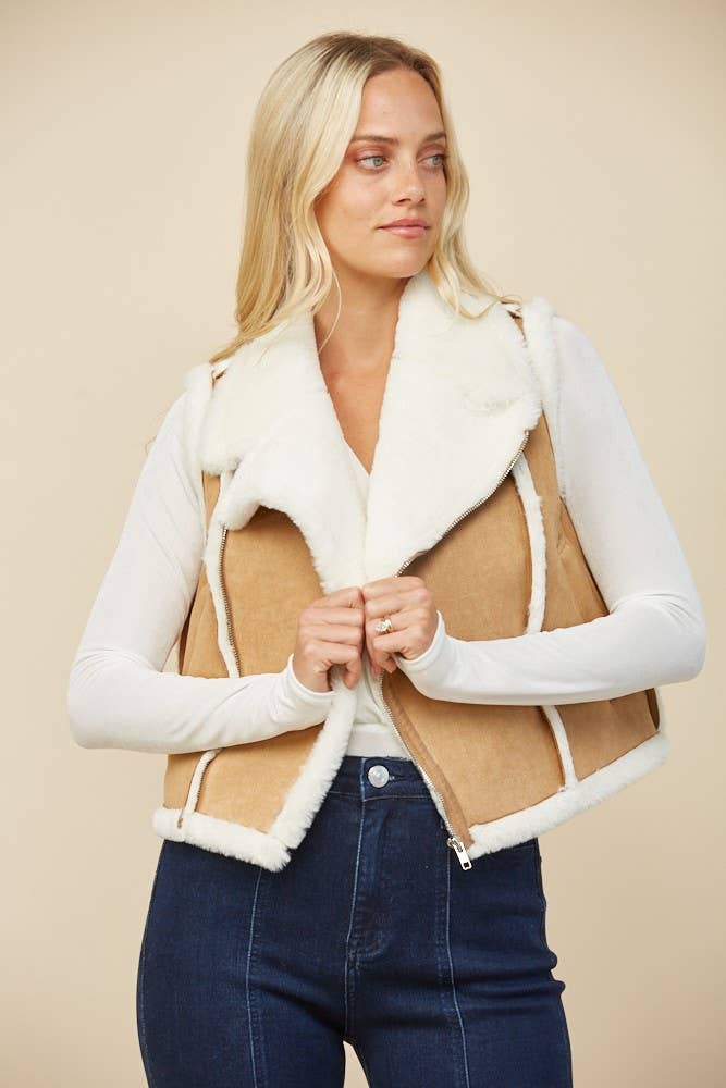 CONTRAST SHEARLING VEST