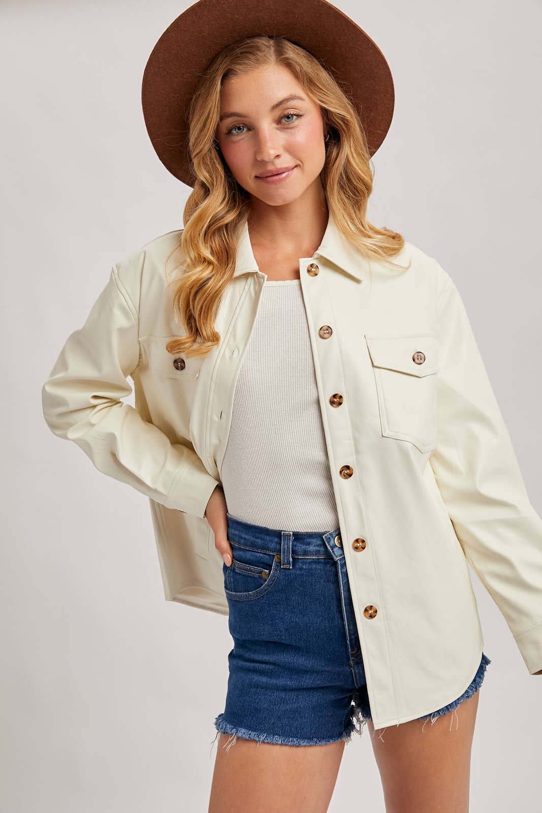 Bluivy - VEGAN LEATHER SHACKET: ECRU