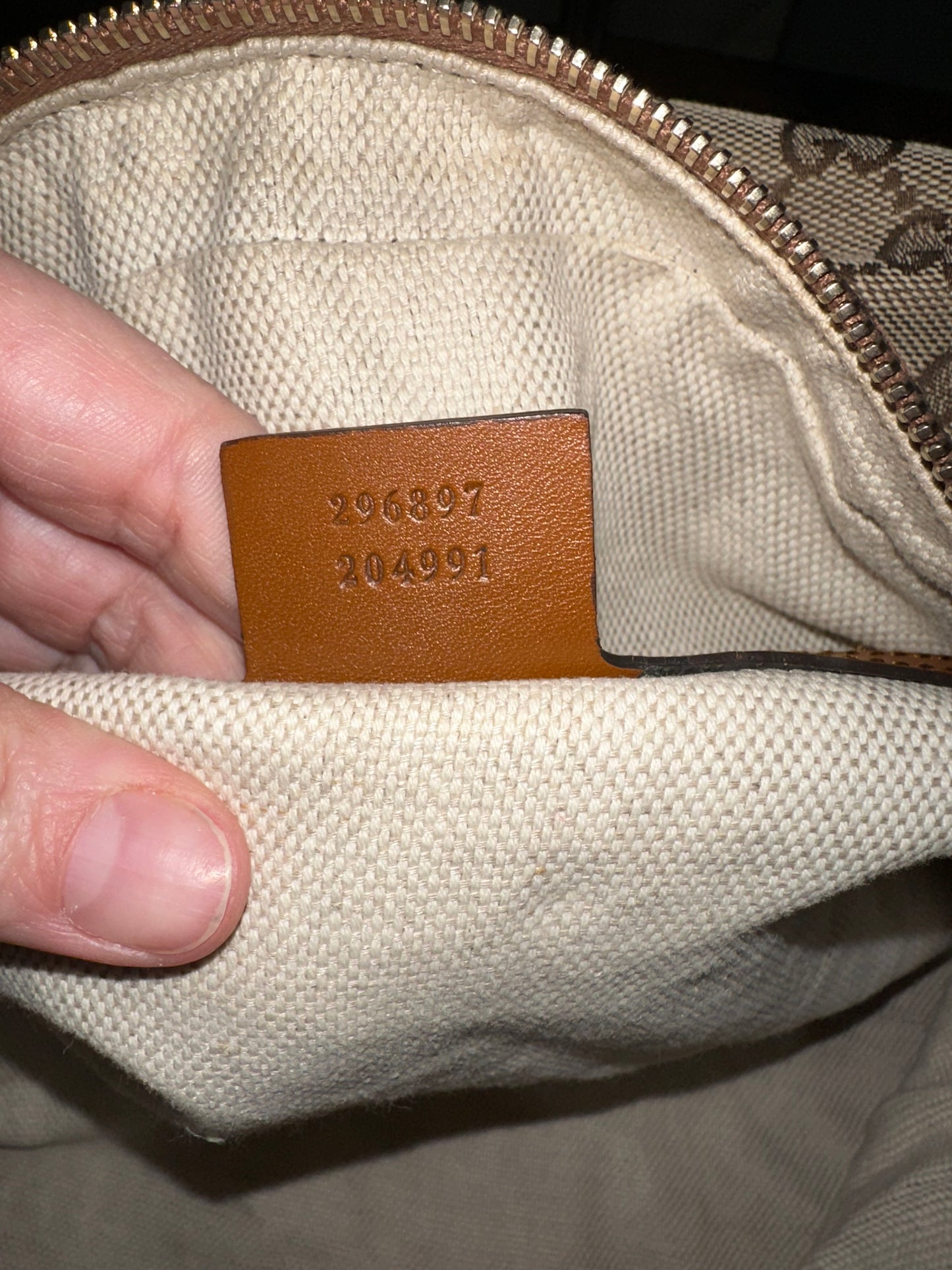 JT020 Preowned Gucci GG Canvas Boston Satchel
