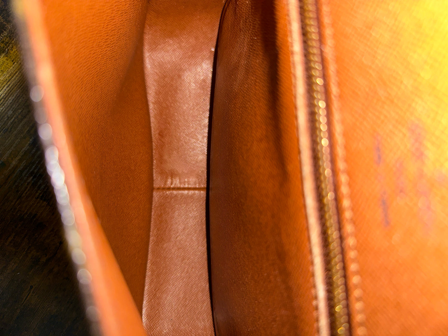 JT014 Preowned Louis Vuitton Monogram Cartouchière GM Crossbody
