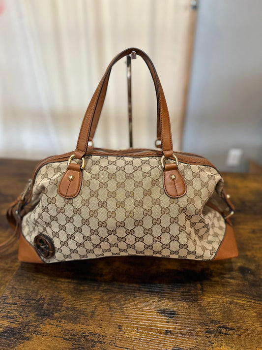 JT020 Preowned Gucci GG Canvas Boston Satchel