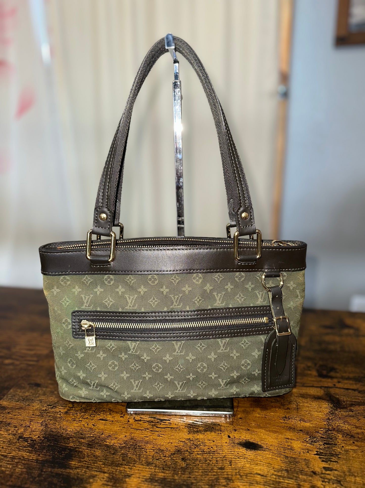 JT019 Preowned Louis Vuitton Mini Lin Tote