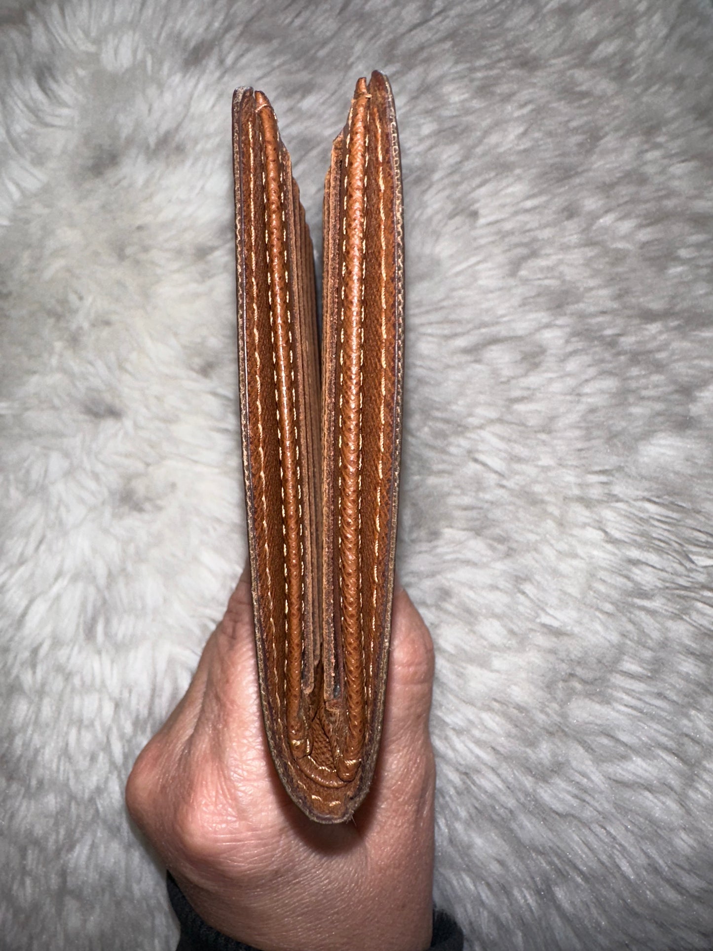 Pre-Loved Authentic Louis Vuitton Monogram Bifold Wallet – 10 Card Slots