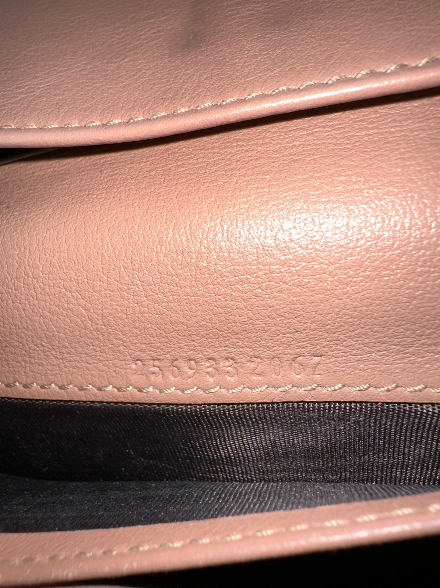 Pre-owned Gucci GG Canvas Mayfair Continental long wallet with a pink leather bow accent #12 AUTHENTIC