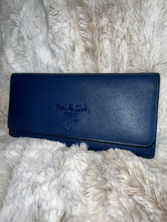 Pre-owned AUTHENTIC Prada Saffiano leather flap continental wallet in a deep cobalt/royal blue #22