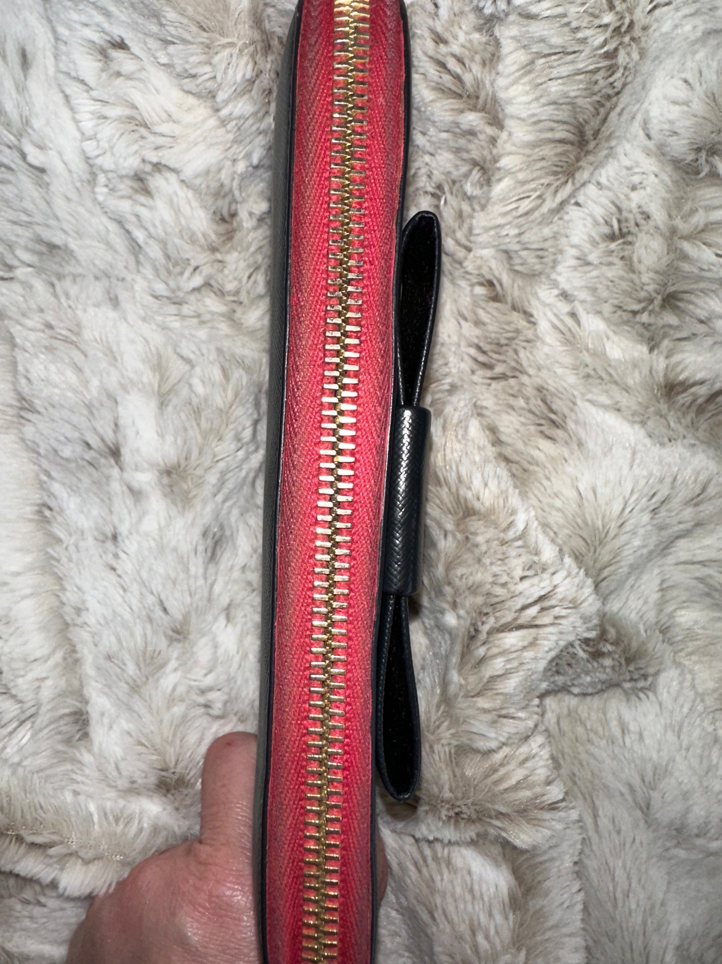 Pre-owned AUTHENTIC Prada Saffiano leather zip-around wallet with bow #21