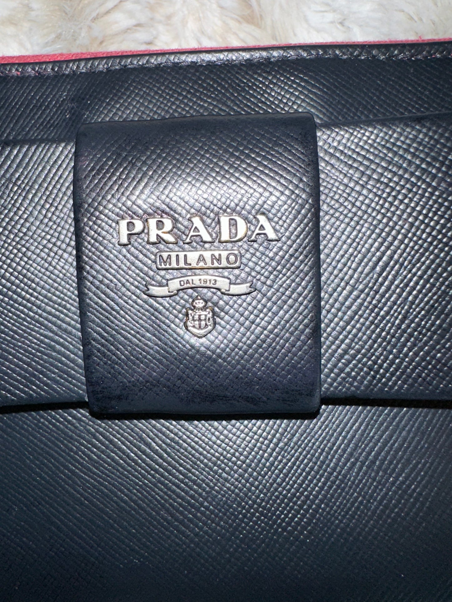 Pre-owned AUTHENTIC Prada Saffiano leather zip-around wallet with bow #21