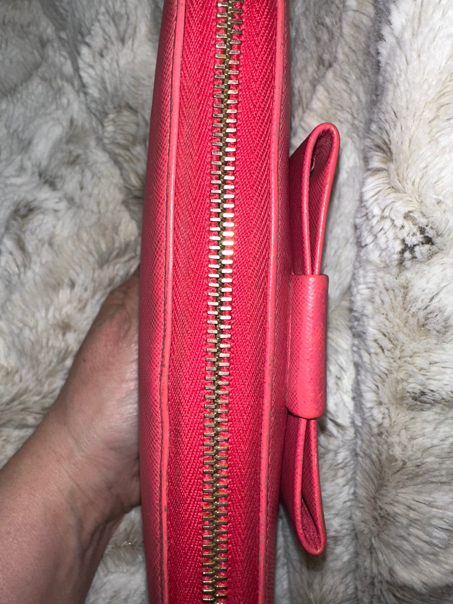 Pre-owned AUTHENTIC Prada Saffiano Leather Bow Zip-Around Continental Wallet #25