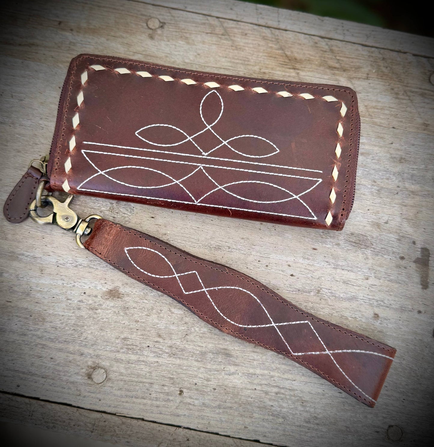 Western White Boot Stitch Leather Zipper Wallet Wristlet  