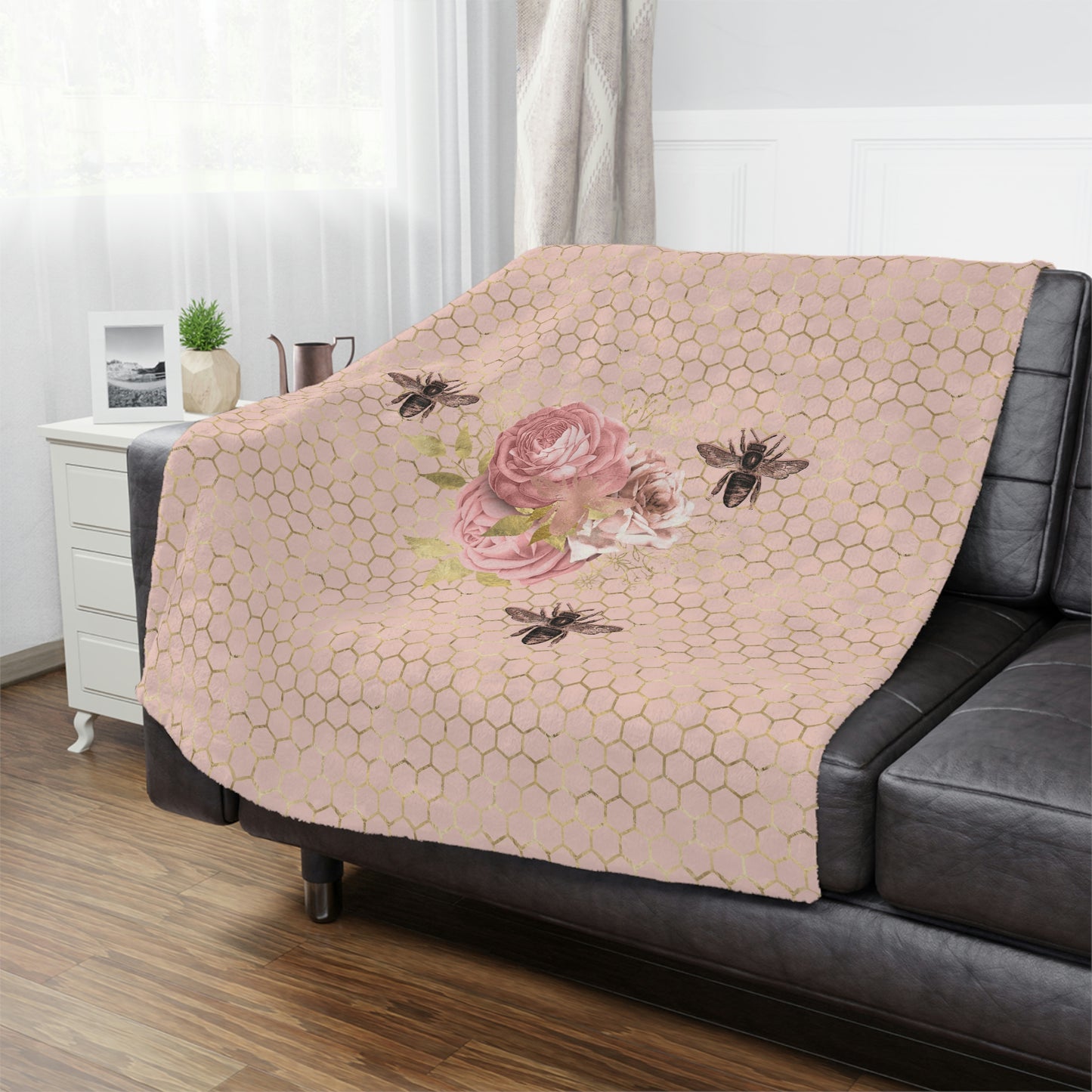 Bee Minky Blanket